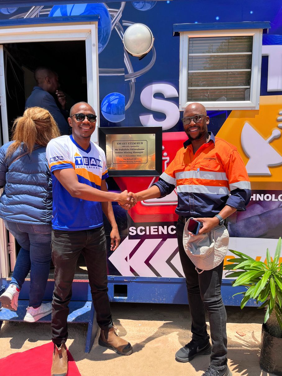 Guests at the Smart STEM Hub handover